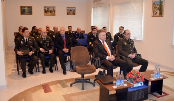 NATO-Expertenteam ist in Baku